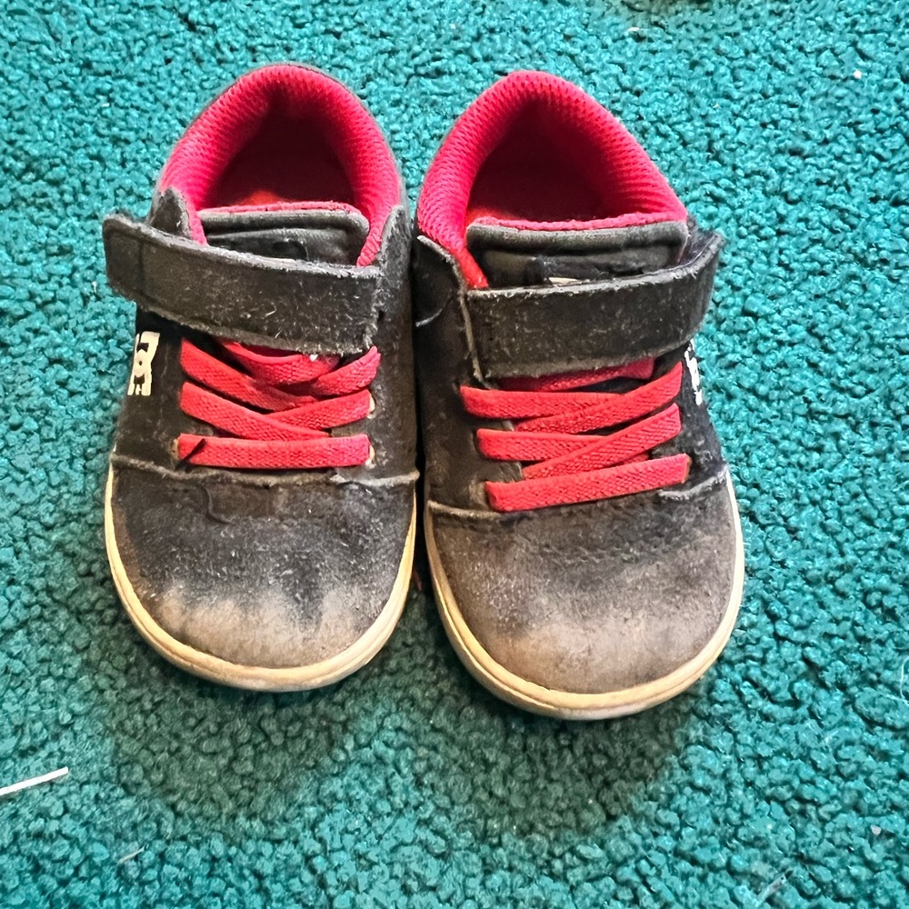 DC sneakers